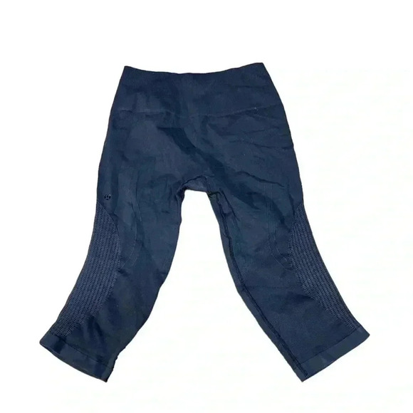 Lululemon Biking Shorts - Picture 2 of 5